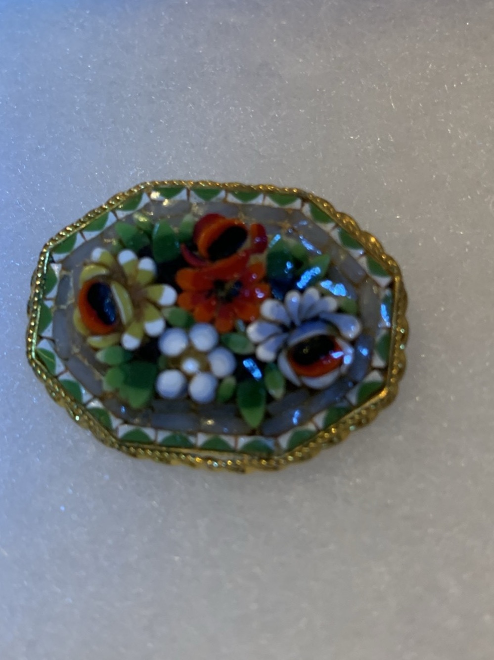 VINTAGE MICRO MOSIAC BROOCH 
made in 🇮🇹 Italy